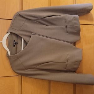 Nicely styled tan blazer